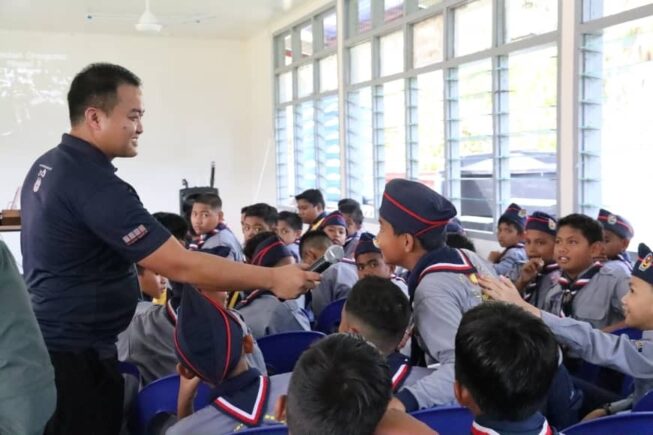 Education Outreach SK Nunuyan Laut School